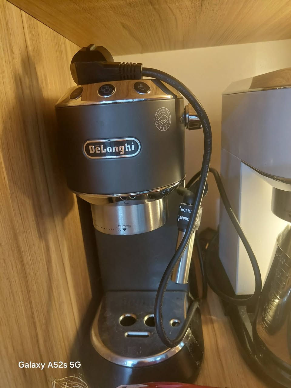 سلام عليكم ورحمة الله وبركاته
اريد ابيع ذني ماخذات مكان واريد اخذ مكينة احترافيه الي عنده يجي خاص او يحتاج ذني يجي مكاني نجف..تحياتي


**إذا كنت صاحب هذا الإعلان وتريد حذفه لأي سبب، رجاءا أرسل رسالة إلى الدعم الفني**