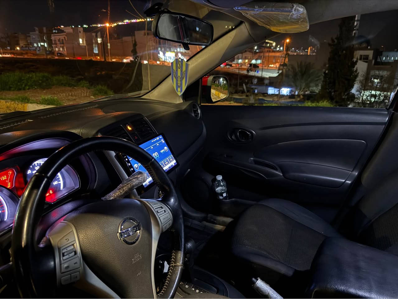 نيسان فيرسا ٢٠١٢ اقطعه  سبخ بي داخلي ساره كه له ك باقزه بي مه سره فه گير مه كينه ب شه رت ١٣٠ ياجوي ساره يال دهوك ره قه م ٠٧٥٠ ٤٥٠١٤٧٤. ٨٥ وه ره قه ومجال دهوك, العراق
