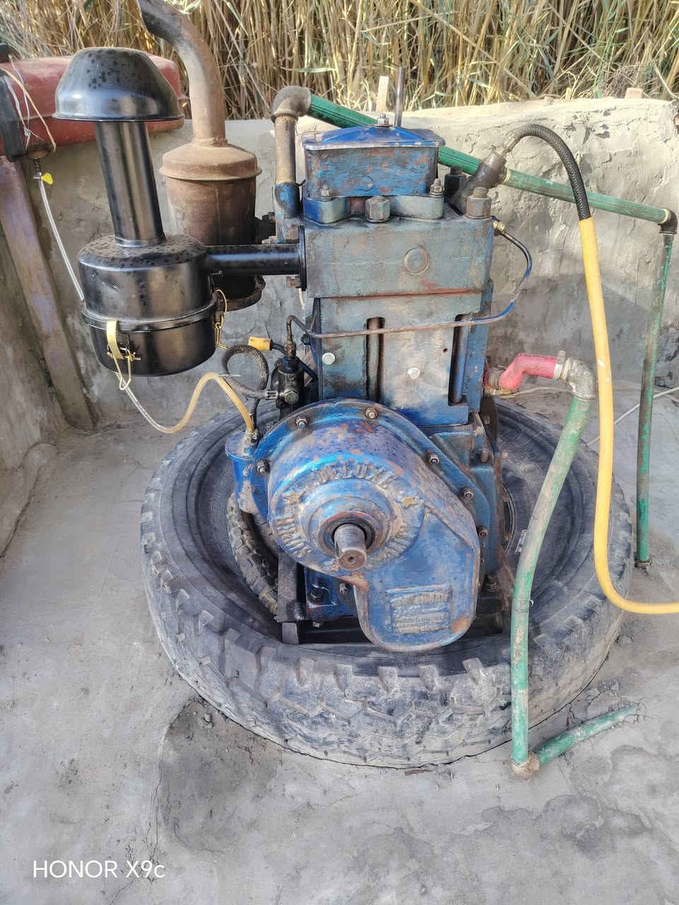 السلام عليكم  
مولدة 
للبيع  فلاوين واحد 
7.5 KW
تطيك 28 امبير 
العنوان الديوانيه الحمزة الشرقي 
للتواصل 
***********
