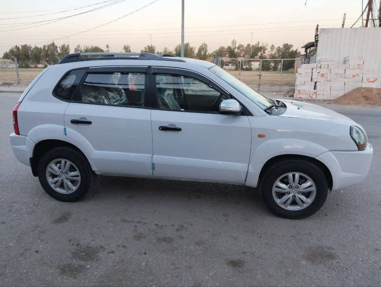 سلام عليكم من رخصت صاحب الكروب
توسان 2010
رقم نجف
سياره حلوه
مكينه وكير وتبريد خير من الله
حداديه جيده عوزها زوج دبلات ورا
سياره ابيع هل موجود بيها صبغات
 اكفلك فقط كصه ومكينه وكير و اصوليات
مكاني النجف الاشرف
الاستفسار ***********
لسعر ٩٥
