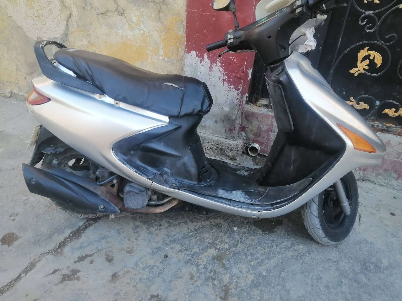 دراجه للبيع شغاله ونضيفه الدراجه السعر 275  بي مجال حله القاسم


**إذا كنت صاحب هذا الإعلان وتريد حذفه لأي سبب، رجاءا أرسل رسالة إلى الدعم الفني**