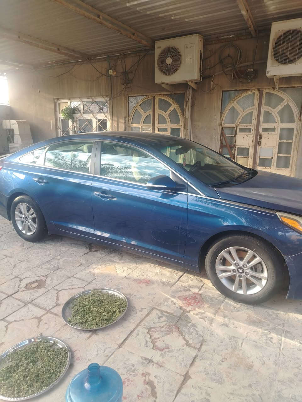 السلام عليكم سوناتا موديل 16  نص فول.  1600تيوبو        ايكو. باسمي   السعر 120. *********** ابو محمد. مكان السياره كوفه
