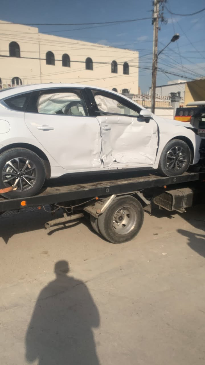 بي واي دي  ديستر وير مديل 25 سنويه 26 ماشية 5000 وي الكهرباء علا حادثه مثل ما واضح بل صوره     للبيع قيم واتصل  
رقم الهاتف ***********
