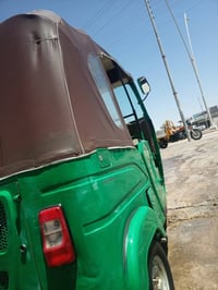 تكتك 22للبيع بدي بي لغد مضروب وراجع بارد ول ثاني شخط بس صبغته بيها ضره...