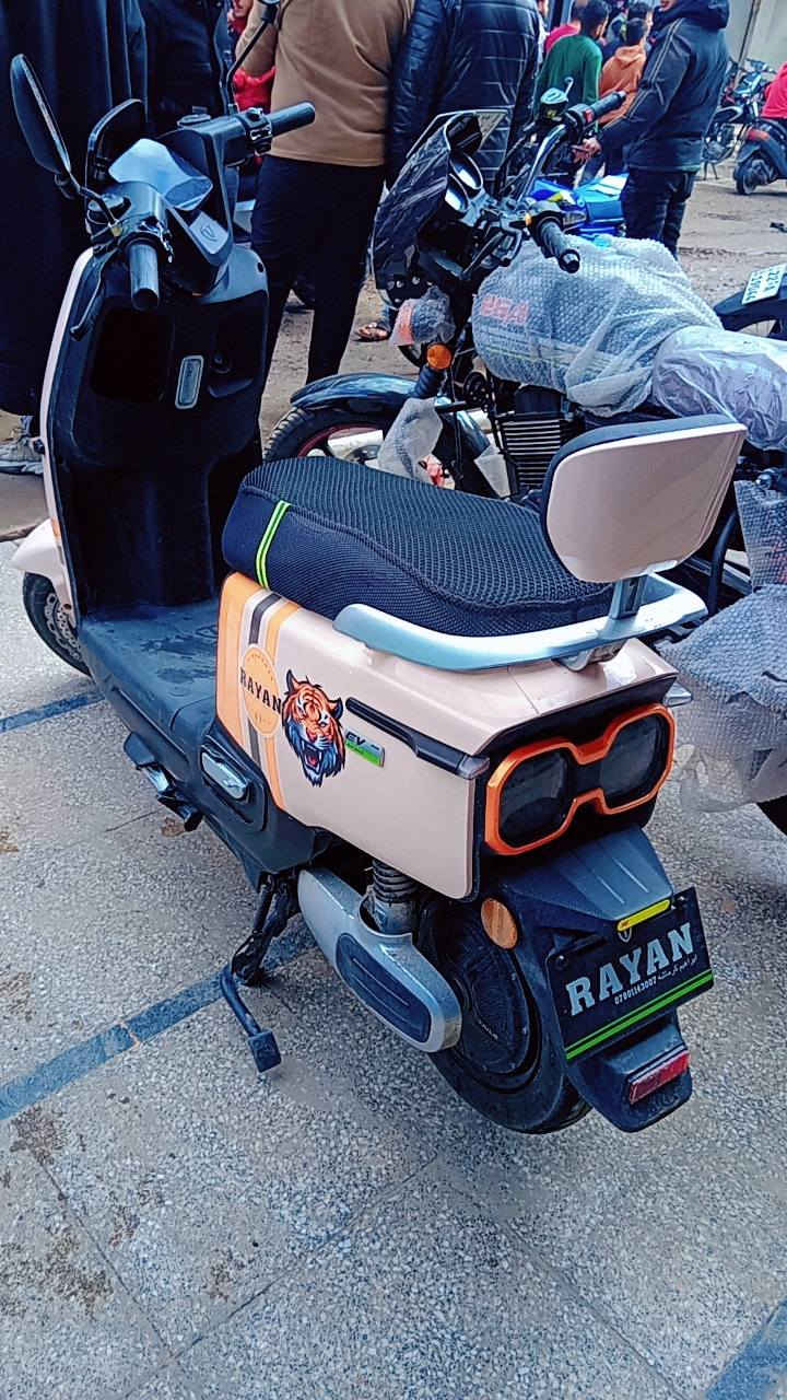 السلام عليكم اخوان هاي دراج شحن ريان صغير شرص جديد السعر اتصل عل رقم***********بس. الشراي يخبر🌹 ❤️ ✋
