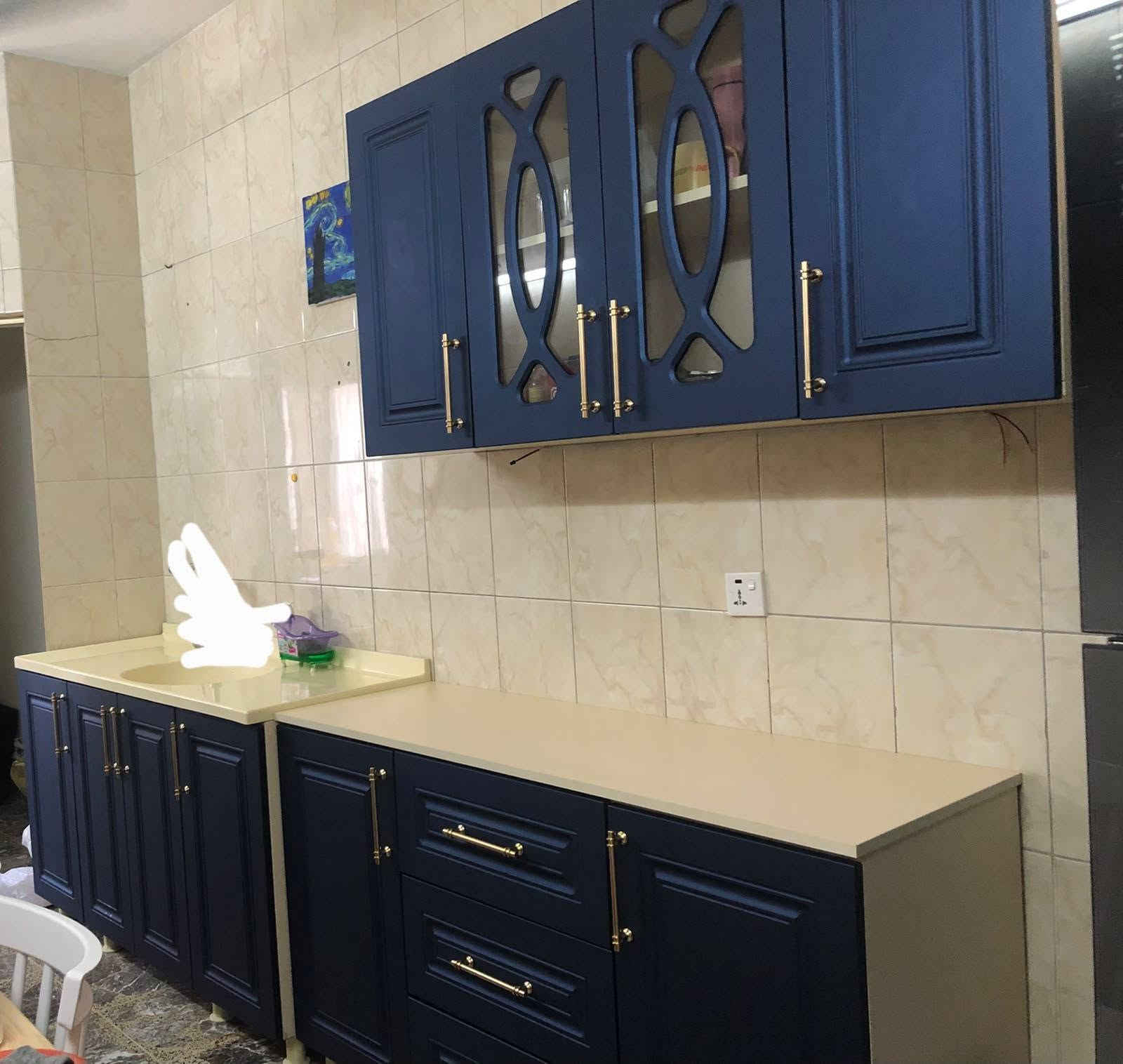 كاونتر اخو جديد اشتريناه ب٩٠٠
رايده ب٥٠٠     قطع  ٣كل قطعه متر ونص كاونتر وسنك الشراي يتصل مكاني بغداد علي الصالح بي مجال للشراي هاتف ***********
