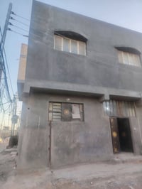 مشتمل ٥٠م حي النداء شارع مجمعات خلف مول بغداد يبعد عن الشارع ٣٠م ركن ط...