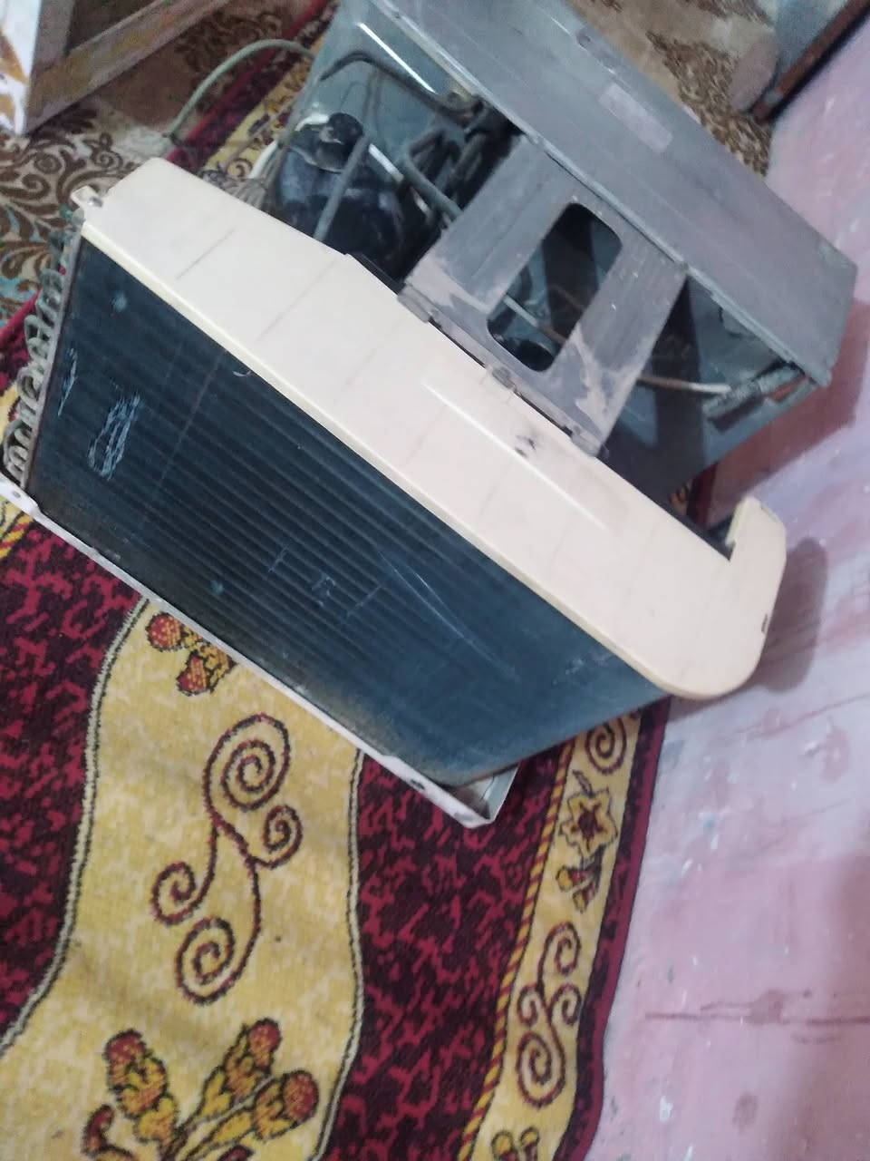 وين الي يدرثلج ارقه نوعيه الحافض شرط مامصلح موسم واحدمشتغل ظمان اسبوع اله مصلح يرجع ٠٧٣٩٦٢٢٢٦٤ واسل سعربيش الي يشتري يخابروالي يعمال بل تعاليق ماجوب ابد


**إذا كنت صاحب هذا الإعلان وتريد حذفه لأي سبب، رجاءا أرسل رسالة إلى الدعم الفني**