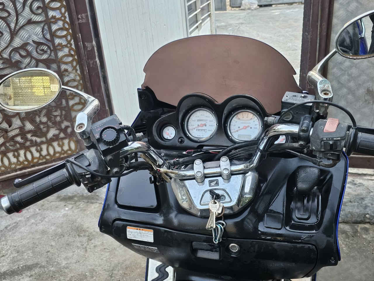 صفر ٦ مكينه مجفته السعر ٧٠٠ بغداد الشراي يتصل ***********
