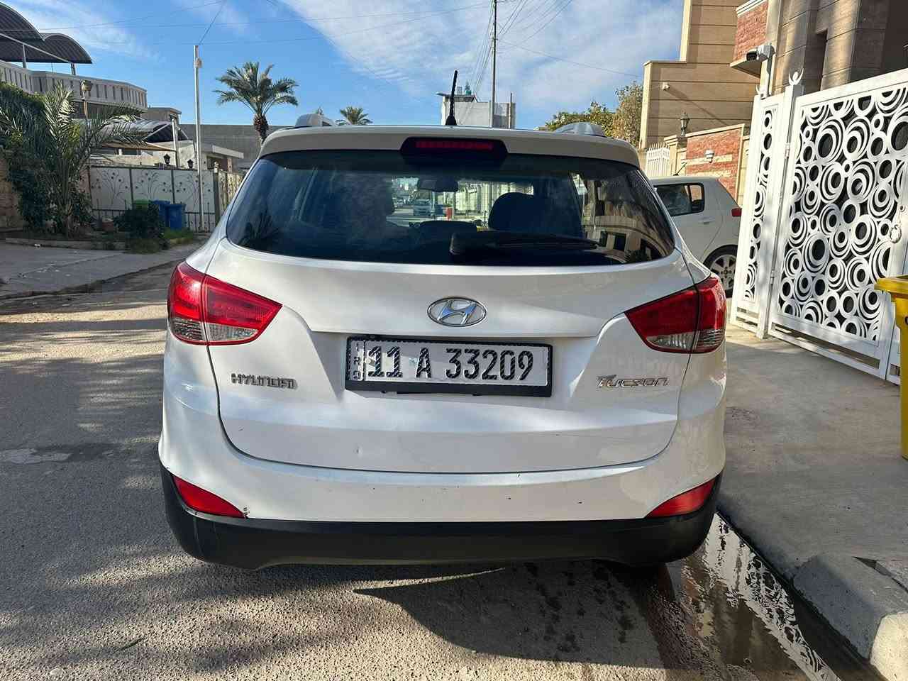 للبيع
توسان 2012 خليجي 
رقم بغداد بأسمي تحويل ثاني يوم 
محرك 2000
كير ومحروك مكفولة
ماشية 226 الف كيلو متر 
سيارة نظيفة ومواصفات عادية 
تفاصيل السيارة مذكورة بالسونر 👇
السعر المطلوب 130 ورقة وبيها مجال 
***********
