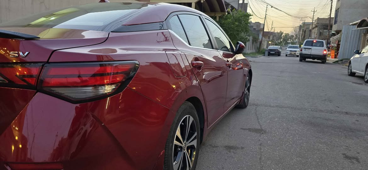 نيسان سنترا موديل 2022  رقم بغداد معوقين صاحبها بالكاظمية ثاني يوم يسوي وكالة بيها بنيد ( ما اعرف مصلح او مبدل )  و دعامية 
كير و مكينه و تبريد ضمان مواصفات sv سعره 130 و بيها مجال 
رقم موبايل *********** او ***********
مكان بغداد او الفلوجة بغداد, العراق
