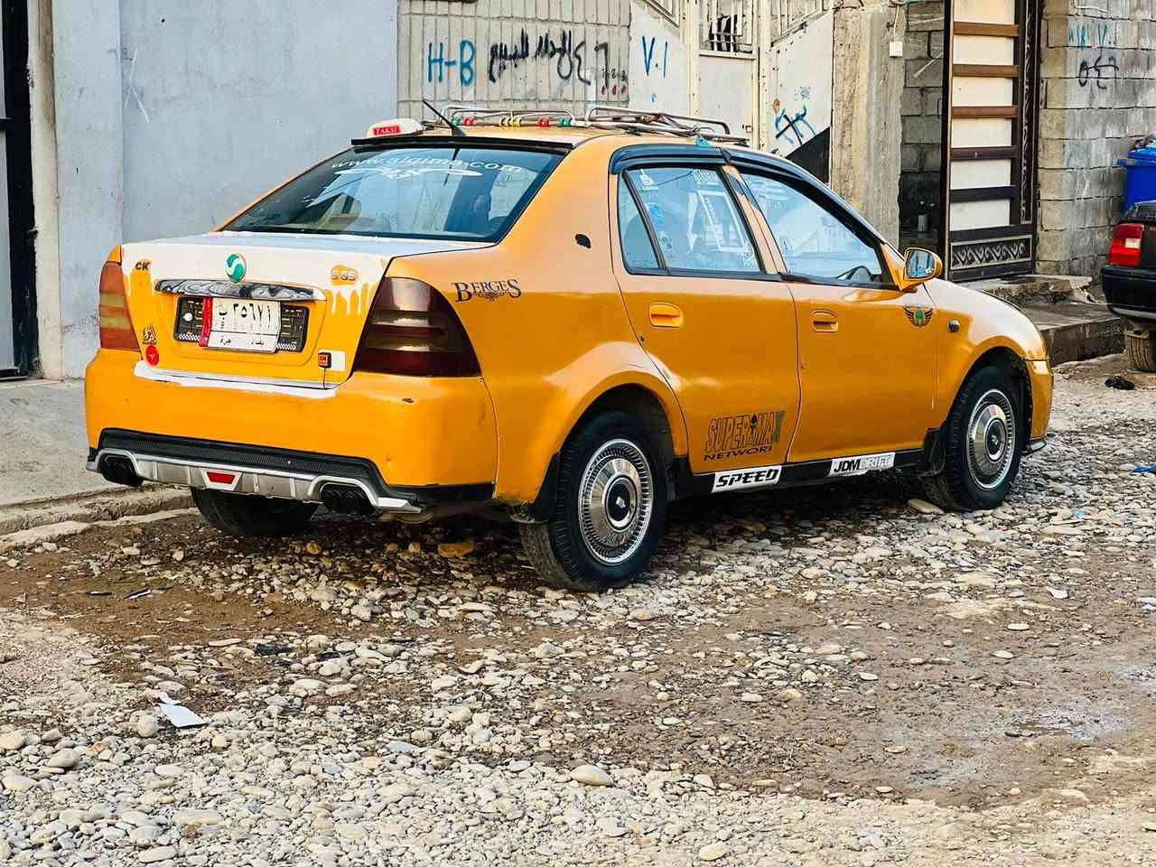 السلام عليكم سياره سي كي للبيع موديل ٢٠١١ سنويه الى ٢٠٢٧ غرامات مابيها الهيه ٢٠٠ راعيها الشرعي بلموصل رقم بغداد الالماني السعر ٣٥ وبيها مجال بس لشراي رقم الموبايل ‭0771 965 8638‬
