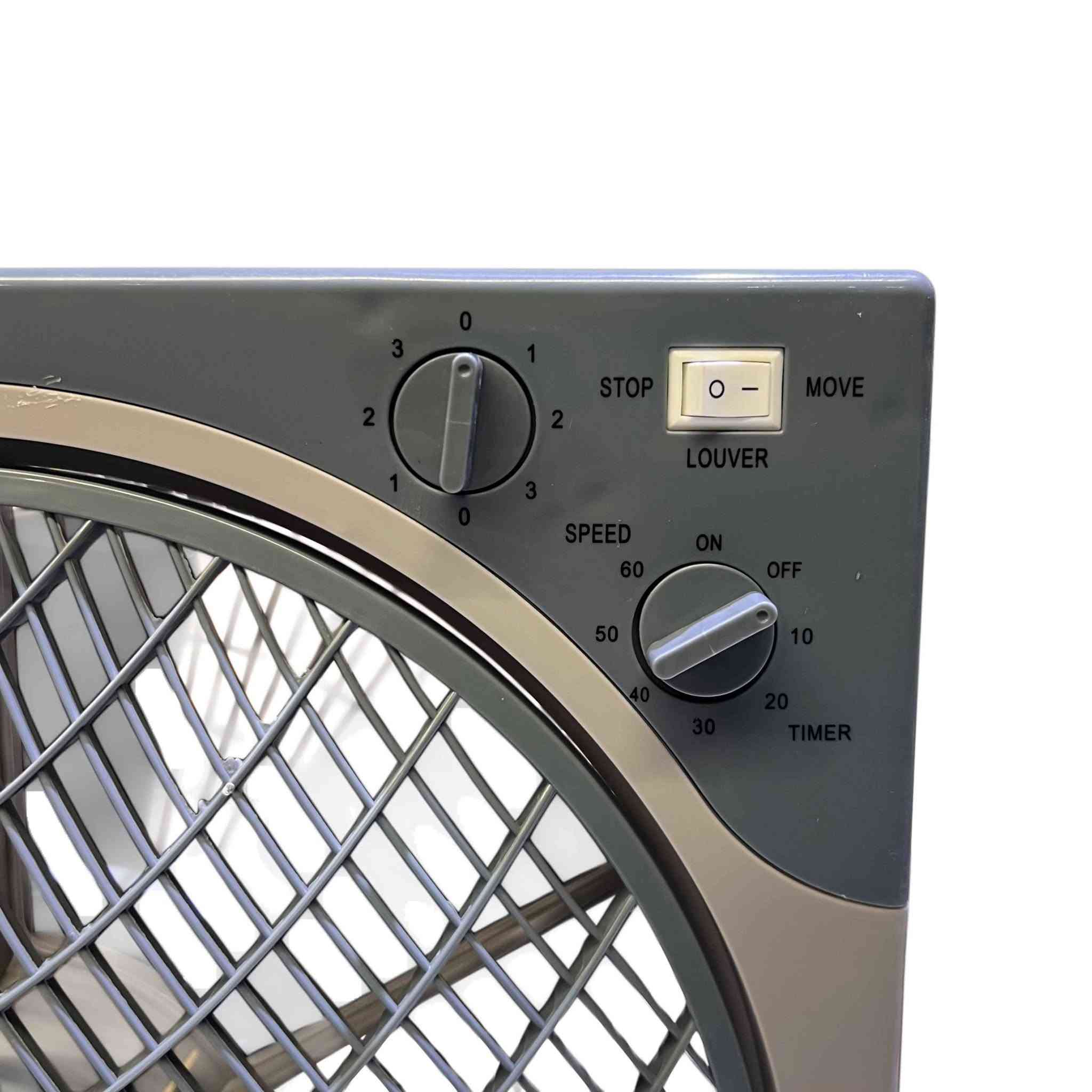 مروحة صندوقية Bopular حجم 12 بوصة (Model: KYT30-A)

• مروحة صندوقية عملية ومصممة للاستخدام المنزلي اليومي لتوفير تهوية مثالية ومريحة في مختلف الغرف.

• مزودة بمفتاح دوار (Rotary Switch) للتحكم واختيار السرعة المطلوبة بكل سهولة.

• تحتوي على 3 مستويات مختلفة للسرعة: عالية Hi (3)، متوسطة Med (2)، ومنخفضة Lo (1).

• مجهزة بمؤقت (Timer) مدمج للتحكم بوقت التشغيل تلقائياً.

• تحتوي على مفتاح خاص للتحكم بالشبكة الدوارة (Rotating Grille Control) لتوزيع اتجاه الهواء.

• مصممة بقواعد تثبيت سفلية متينة لضمان استقرار المروحة على الأسطح المستوية ومنع انقلابها.

• العلامة التجارية: Bopular
• نوع المروحة: مروحة صندوقية (Box Fan)
• الموديل: KYT30-A
• الحجم: 12 بوصة (12" Box Fan)
• الجهد الكهربائي: 220 فولت (220V)
• مستويات السرعة: 3 سرعات (Lo, Med, Hi)
• نظام التحكم: مفتاح دوار (Rotary Switch) + مؤقت (Timer) + تحكم بالشبكة الدوارة
• نوع التيار: تعمل بالاتصال المباشر بمأخذ التيار الكهربائي المتردد (AC electrical outlet) موصل, نينوى


**إذا كنت صاحب هذا الإعلان وتريد حذفه لأي سبب، رجاءا أرسل رسالة إلى الدعم الفني**