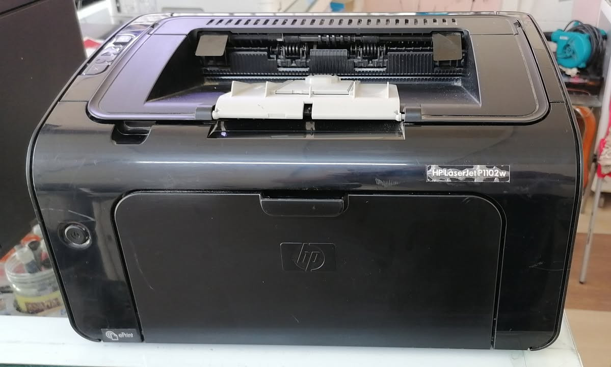طابعات كانون و ئیجبی وایفای، لیزری
Canon imageCLASS LBP6018w
HP Laserjet P1102w
الطابعتان تحتوی علی وایفای
تربط مع الموبایل مباشرتا
طباعة A4 من الحاسبة
حبر باودر
طابعتان في حالة ممتازة
نسبة نظافة ۹۹٪
مكاني حلبجة
توصیل موجود
***********
***********
