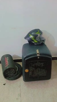 من رخصه مدير الكروب عندي اغراض للبيع قيم وأخذ الاتصال على صاحب الاغراض...