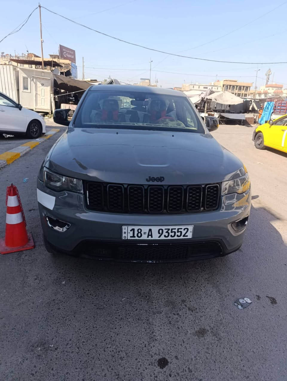 سلام عليكم شباب جيب كراند شيروكي بلاك توب فول مواصفات عده الفتحه لون مميز رقم بابل مشروع وطني 
موديل 2019
تشغيل عنبعد 

توقف ذاتي 
جنطه كهربا 
إطفاء ذاتي عند الزحام
توقف ذاتي عند انصام رجوع
وبعد معروفه مواصفات الجيب حادثهه قطعتين تبديل اصلي نفس ألون وشويه بارد بخشم البنيد  
السعر ١٨٠ وبيهه مجال مكان السياره بغداد البياع وهاذه رقمي
***********
