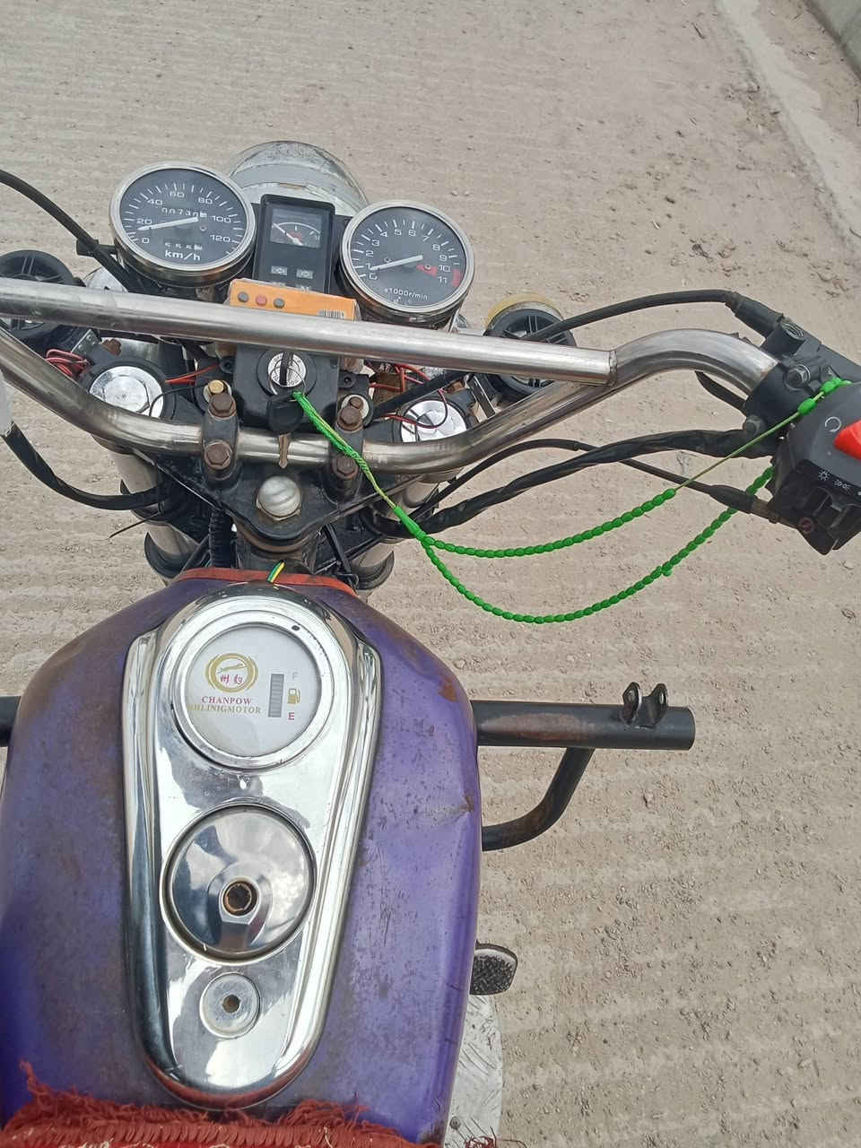 السلام عليكم ستوته جمره للبيع مكفوله كفاله عامه أوراق كامله محرك 24شرط مافتوح كهربائية كامله سعر 1300 وبيهه مجال عنوان واسط ناحية الدجيلي موديل 2020رقم هاتف ***********
