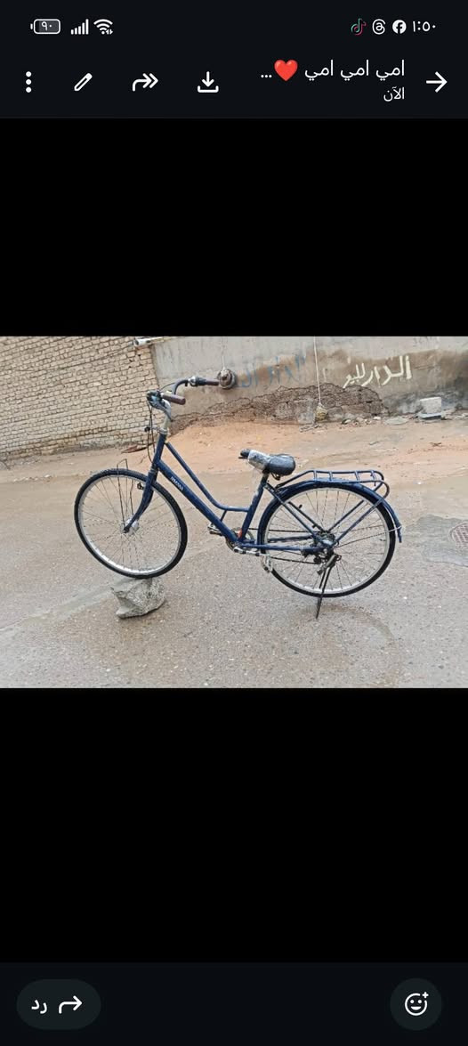 السلام عليكم للبيع حجم 26 السعر 50 
***********
