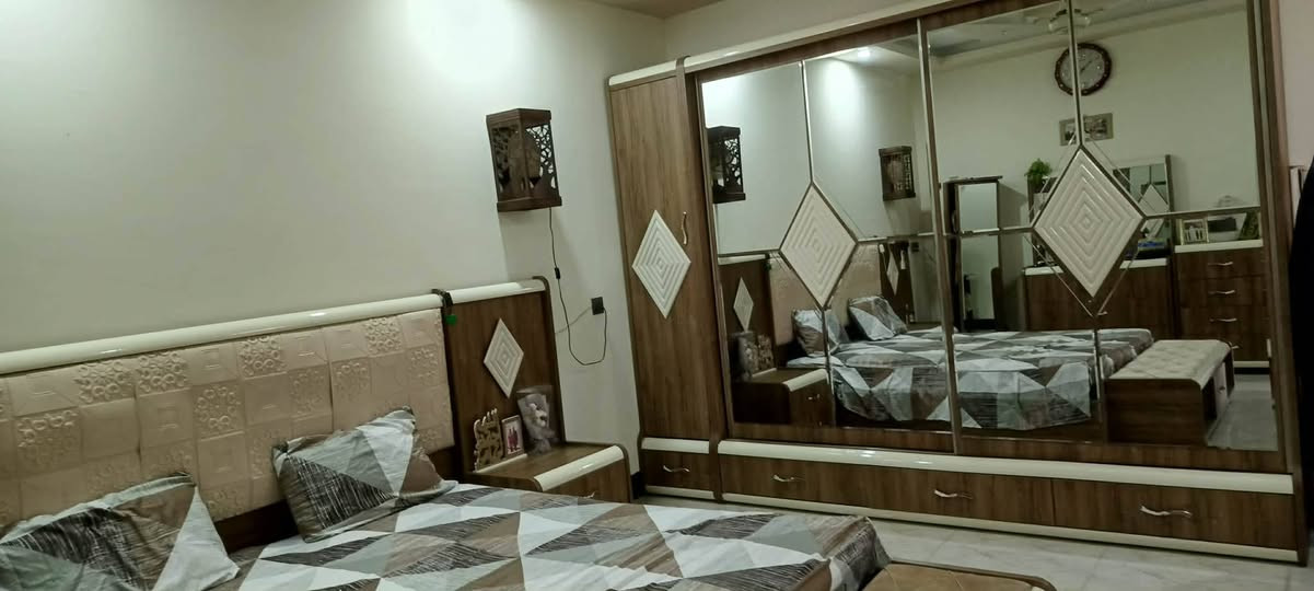 غراض للبيع نظيف بشرط
غرفه نوم لل ٧٥٠ وبي مجال 
سرير من حديد عدد ٣ بالسعر واحد ٥٠ وبي مجال 
جرجف نضيف مره واحده مستعمل ب ٦٠ وبي مجال


**إذا كنت صاحب هذا الإعلان وتريد حذفه لأي سبب، رجاءا أرسل رسالة إلى الدعم الفني**