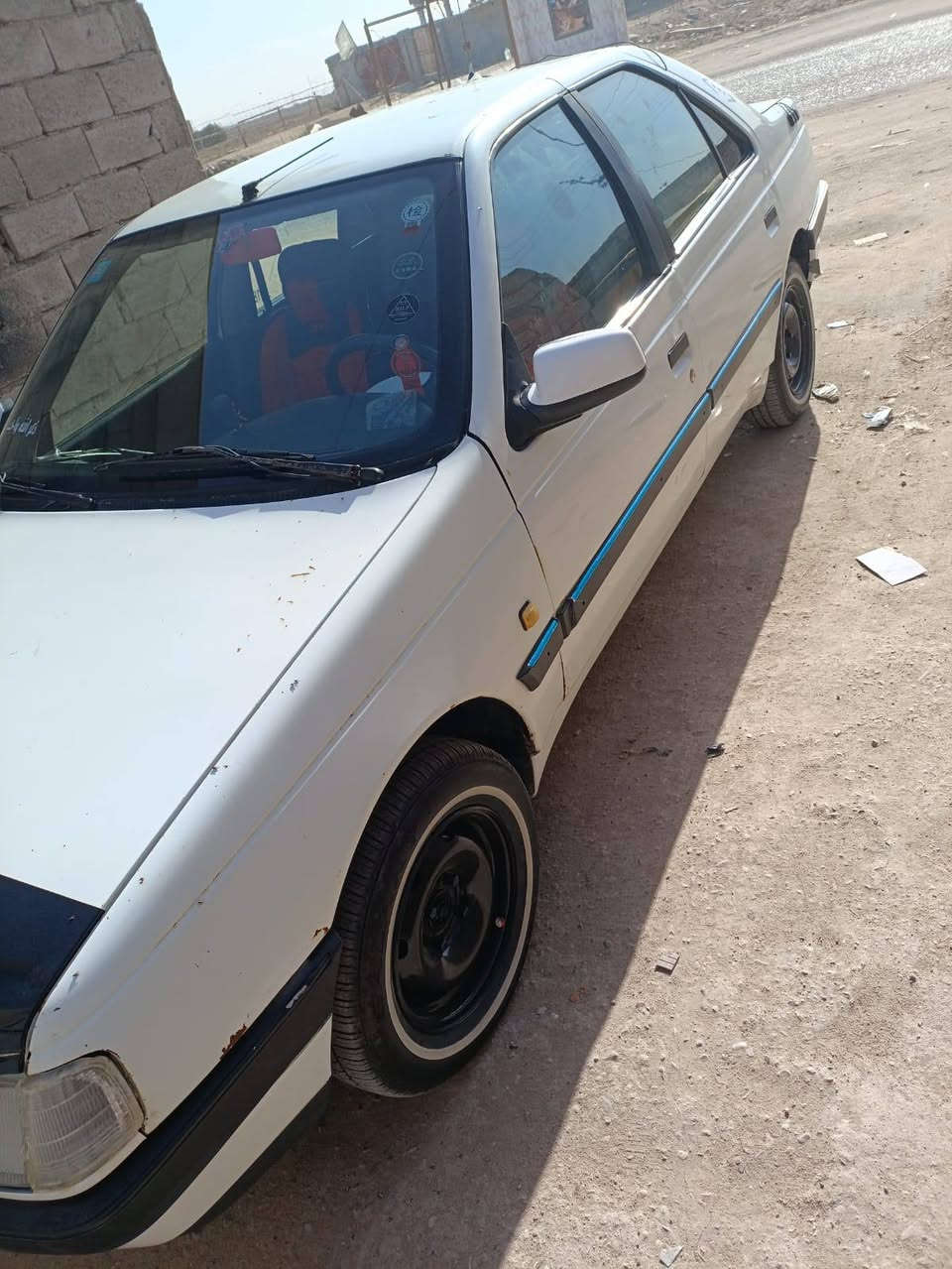 السلام عليكم بيجو 405
مكينه كير حداده خير من الله تبريد ثلج كهربائيات كلها شغاله لايتات زنون دوشمه جديده باتري جديد بدي خير من الله برانكيت ع البلاد الشركه الحواض جيس ع البلاد الشركه سنتر لك تتغفل على السويج حتى الصندوك مديل 12السنويه النهايه العموان البصره ابو الخصيب السعر 35 بيها مجال رقم الهاتف  ما متواجد ع نت***********
