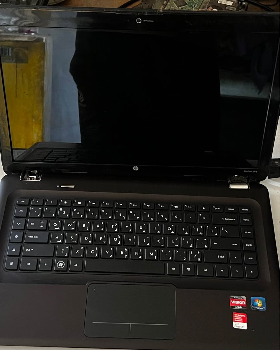 hp pavilion dv6
الابتوب فيه كسر في الليط فتح 
وإغلاق البتوب 
سعره مناسب ٦٠ ألف 
هارد ٥٠٠ رام اربعه 
كيبورد عربي إنكليزي طبع ليس لصقات 
سعره ٦٠ ألف فقط واذا بدون شاحن ٥٠ ألف 
السعر نهائي وجدا مناسب 
وندور ١٠ بغداد, العراق


**إذا كنت صاحب هذا الإعلان وتريد حذفه لأي سبب، رجاءا أرسل رسالة إلى الدعم الفني**