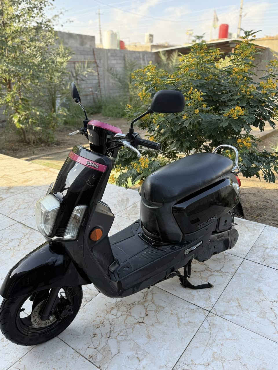 ماكس بوليسي للبيع مديل2013
ماكس بوليسي نوزل  كلشي شغال بيها دراجه شلعه ومعدل تخبل عداد وعينه الكترونيه حته ساعه بلعينه بيها    

 مكاني بصره قضاء المدينه 

سعرها 850

***********
