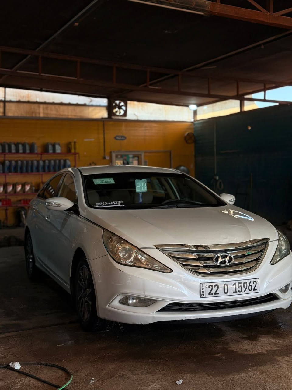 السلام عليكم للبيع سوناتا موديل ٢٠١٠ خليجي رقم دولي بيها بنيد مبدل اصلي والهلالات الهلفيه صبغ اثر خياس سياره جديده وحلوه سعرها ١٠٠ بيها مجال حك الجيه***********
