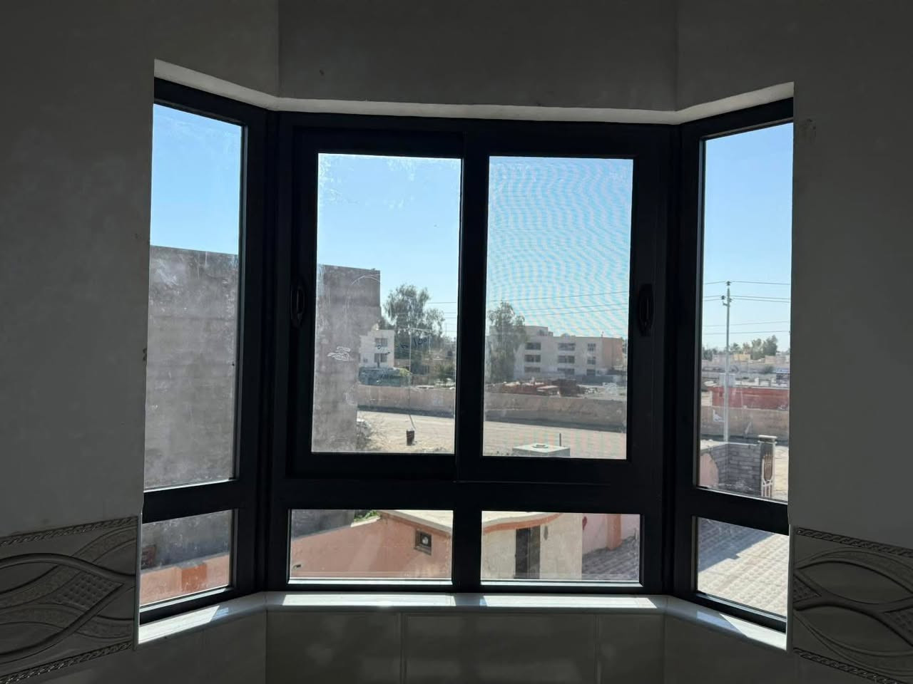 الشغل النظيف ما يحتاج تعريف

خلّي بيتك يلمع بالأناقة... وشغلنا هو السر!

معمل المهندس گروب  يقدم لك كلشي تحتاجه

أبواب ألمنيوم راقية وعازلة 

شبابيك مقاومة للغبار والصوت

ألوان وموديلات حسب ذوقك

شغلنا يجمع بين الجودة، الدقّة، والستايل الحديث
تركيب سريع، مواد أصلية، وأسعار تناسب الكل!

خلي الصور تحچي

للتواصل والاستفسار:
📞 ***********

📍 كركوك – كورنيش قرب جسر غرناطه
