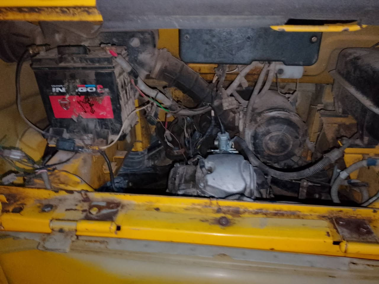 سلام عليكم تكتك بياجو للبيع موديل 20اوراق كير مكينه جديده اكسل خير من الله قمجيات  جدد تكتك حلوه عوزه بس جامه العنوان بغداد سكينه شارع المكاتب مدخل صيدلية هاله وليد رقم *********** السعر 2100 وبيه مجال
