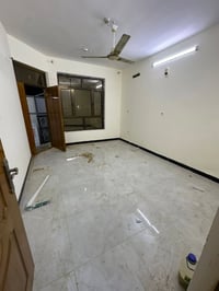 الاقتصاديين • ٧٥م • ٢نوم