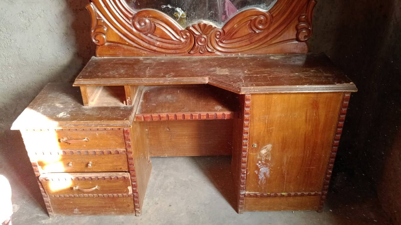 غرفه خشاب لبيع لسعر 300
رقم ***********
