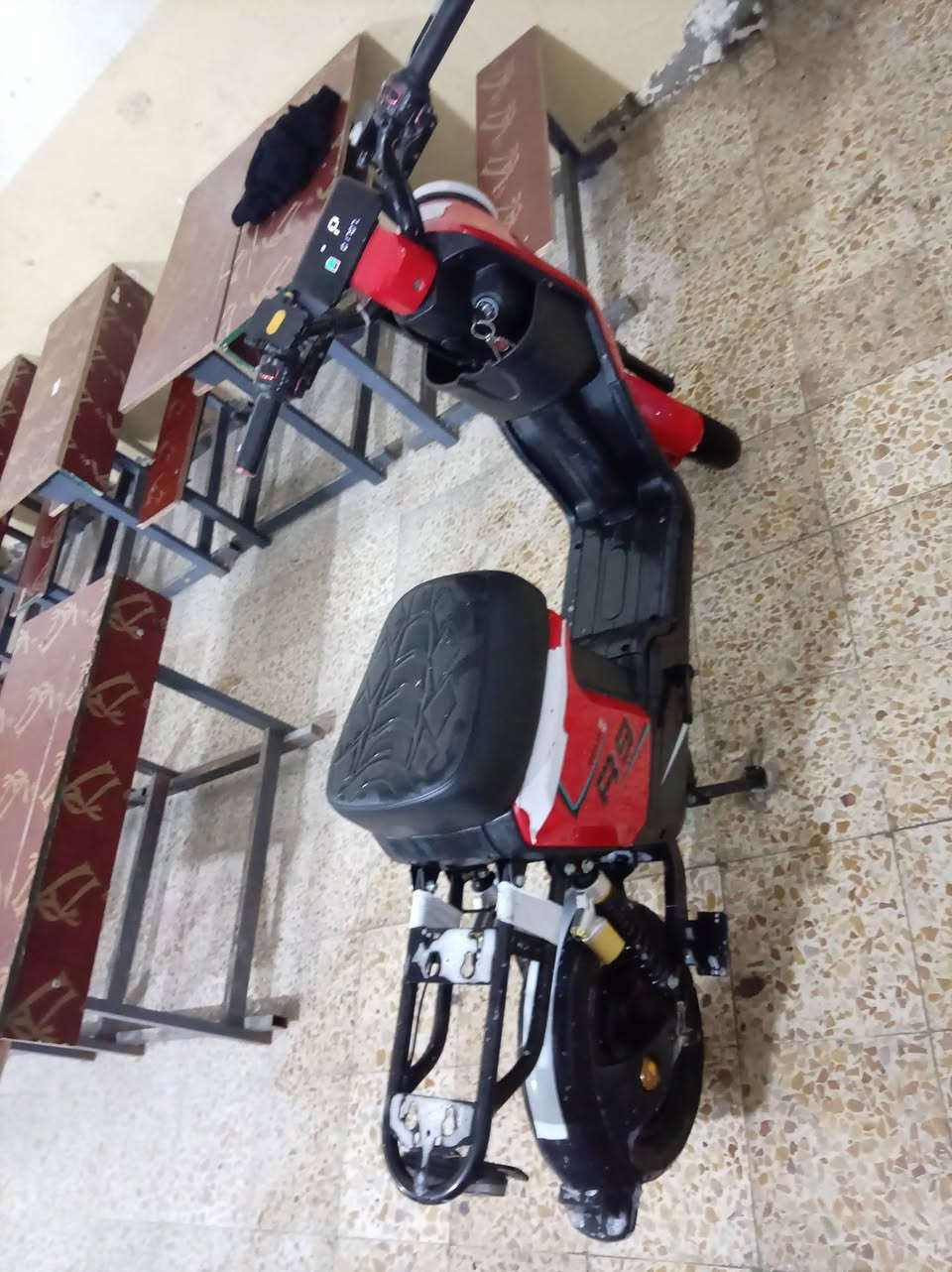 السلام وعليكم ورحمة الله
مرخصه الادمن 
دراجه R9 موديل 2024 دراجه كفاله مامبدل بيها اي شي ولا ناقصها شي ماعده الكشن الخلفي دراجه  كامله مكمله من حساسات  بريك وره وكدام وشاشه وسكليتر كلهم شغلات وموجود بيهاوصل شراء من الوكيل دراجه معروضه 375 وبيك خير وتدلل موجود خاص وانستا فقط لانستا هاي 3_m8a ومكانها بصره قرب جسر التربيه


**إذا كنت صاحب هذا الإعلان وتريد حذفه لأي سبب، رجاءا أرسل رسالة إلى الدعم الفني**