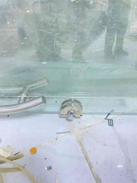 للبيع تصفية  محلات بيبان العدد 3 سلايت كلش نظيفات + جام +باب جام تفاصيل اكثر اتصل ***********  القرنه
