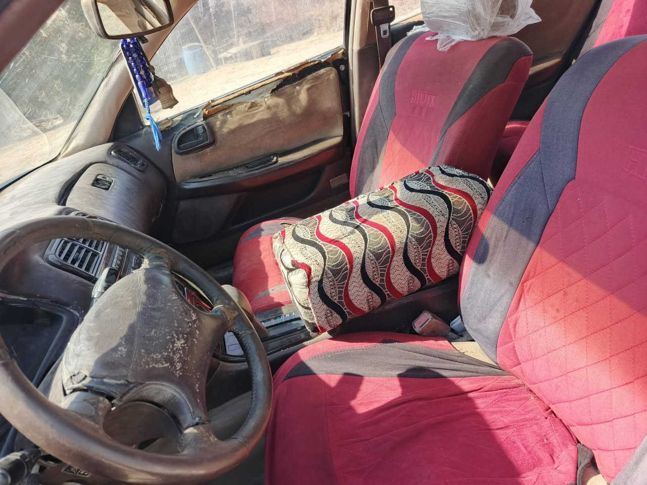 السلام عليكم  كرسته 1993 رقم بغداد  محرك 2500 مكفوله كص ونقل جثه  مكان ذي قار الرفاعي  سعر 39 رقم  ***********
