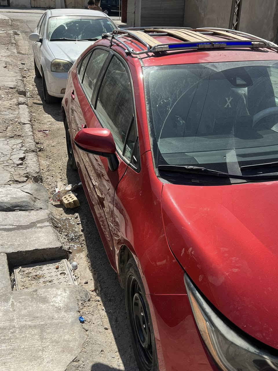 مكينه 1800 باقي الموصفات المعروفه تحديد مسار توقف ذاتي هاند بريك بصمه 
مكانهه بغداد الجديده 
سعر 130
بيهه جاملغ خلفي وربع الباب 
صور حادث راسني وتدلل
***********
