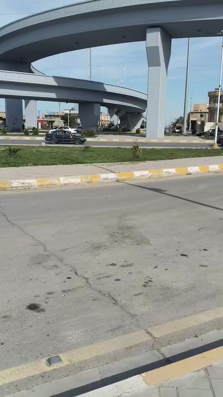 السلام عليكم
يوجد سيارات الأجرة لكافة المحافظات
***********
***********
