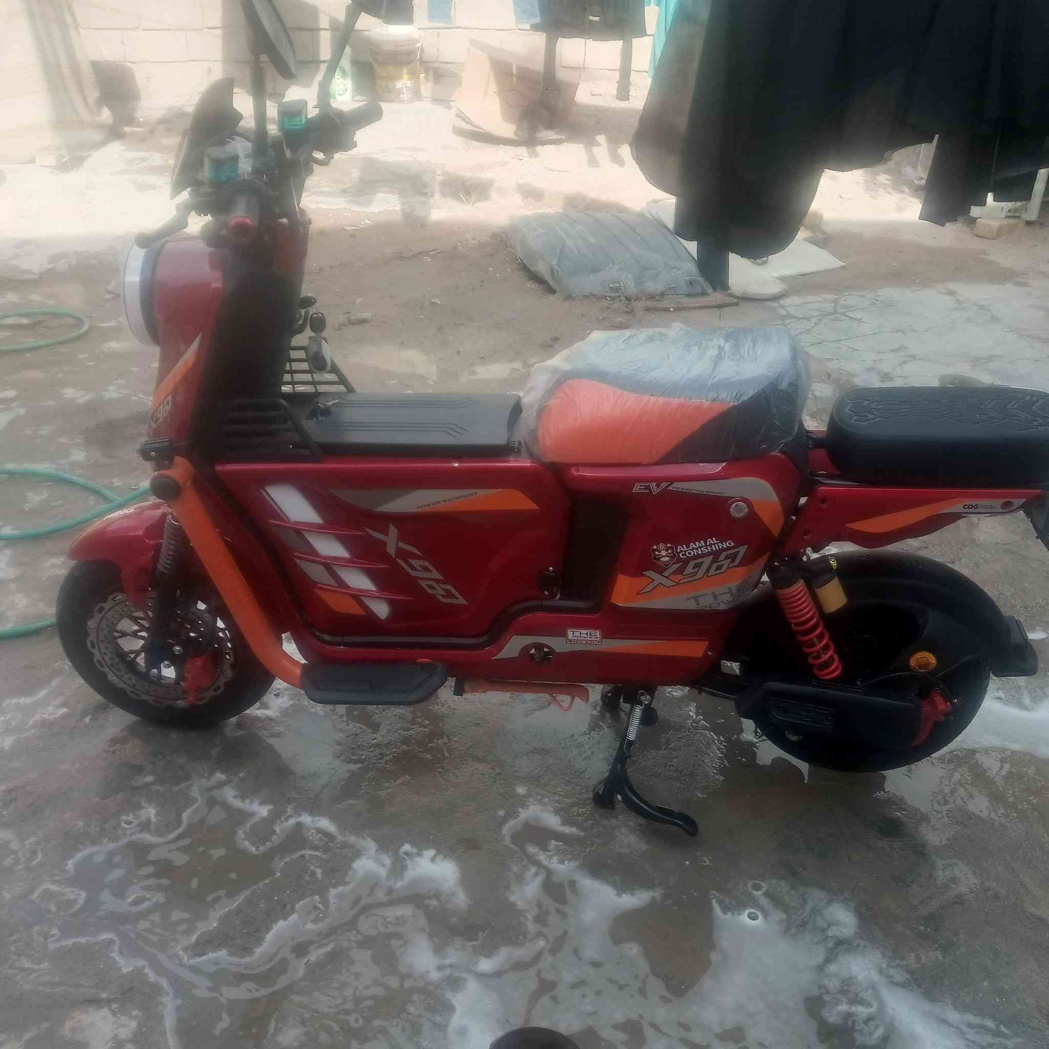 سلام عليكم دراجه شحن جديده صار اقل من شهر من اخذته سعره 500وبيها مجال ‏‪***********‬‏
