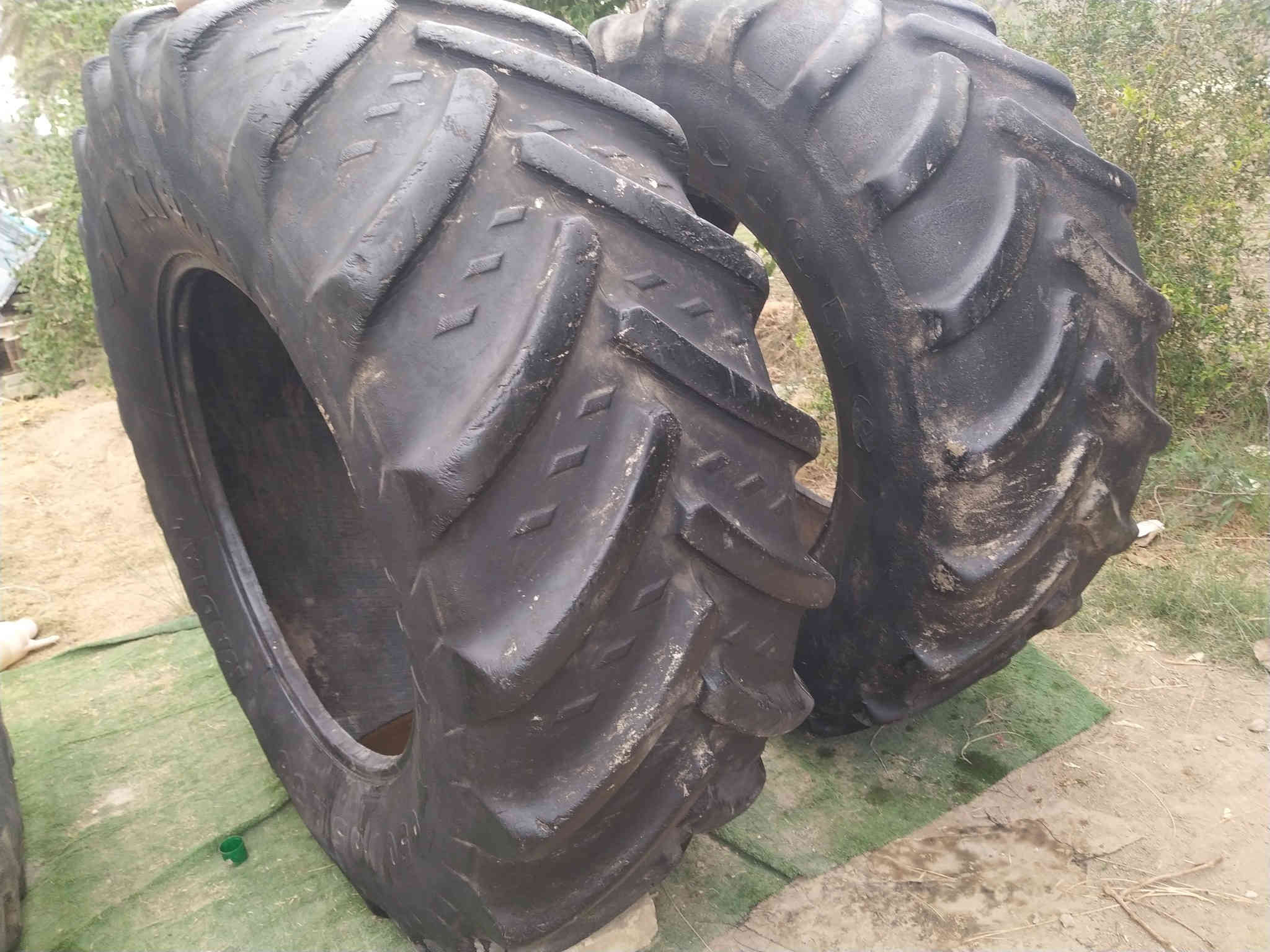 السلام عليكم من رخصة مدير الكروب المحترم تايرات افيات خلفيه حجم 580.70.R38 افيات حجم 180العنوان بابل الهاشميه للاستفسار على هذا الرقم ***********
