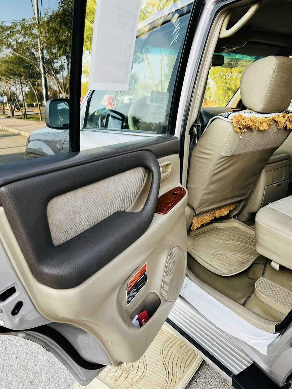 مونيكا موديل ٢٠٠٥فول مواسفات ٤پارجةي پةمپة تايةي تازةية سةنةويوو رةقةم تازة گيروو مةكينة بةشرط مالي دوستة         ژمارةي تلفون ***********
