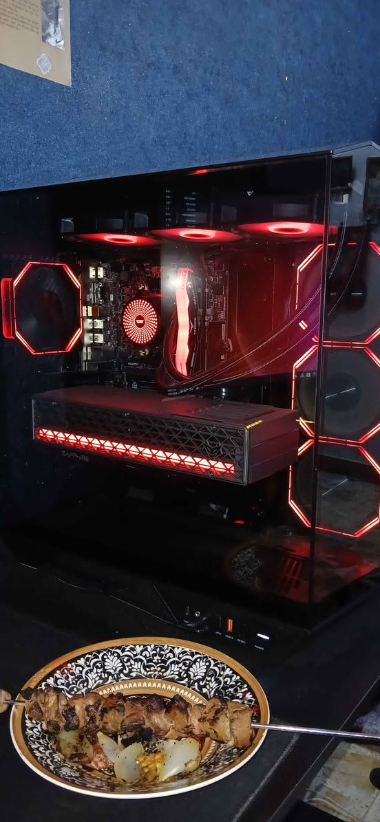 Case dy470 darkflash

GPU RX9070xt sapphire nitro plus 16GB

Ryzen 5 7600 try 3.8 GHZ

R.A.M g skillRGB 2*16 GB DDR5 6000Hz

M.B MSI b650 M-B pro

Coller cpu darkflash 360 black

Nvme lexar 1
TB Gen 3

PSU segotep gn850w gold

سعرها 2500 مكاني بغداد 
الكراتين كلها موجودة مال قطع التجميعه نضيفة كلش بغداد, العراق


**إذا كنت صاحب هذا الإعلان وتريد حذفه لأي سبب، رجاءا أرسل رسالة إلى الدعم الفني**