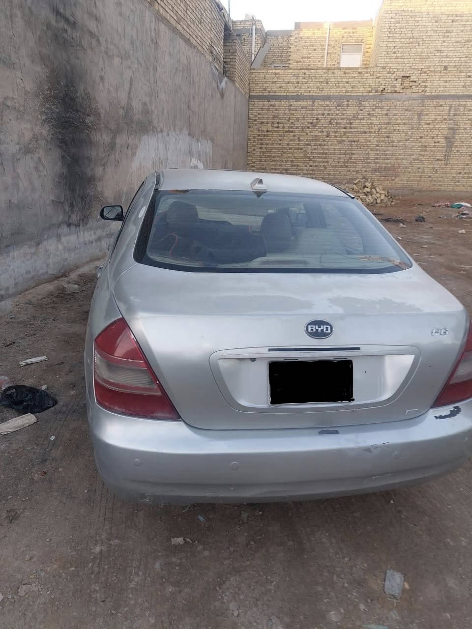 بيوايدي f6 مودل 12 سياره حلوه وجاهزه حداديه وسط كشره جارده السعر 35 وبيه مجال قليل للشراي 
المو شراي لا يكسر سعره رحمه لوالديكم  مكاني ميسان 
***********
