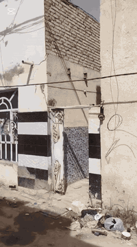 سلام عليكم بيت مساحه60 العنوان زراعي حي ميسان قرب شارع الشيوخ شارعه تبليط السعر13مليون وبي مجال للأستفسار ***********
