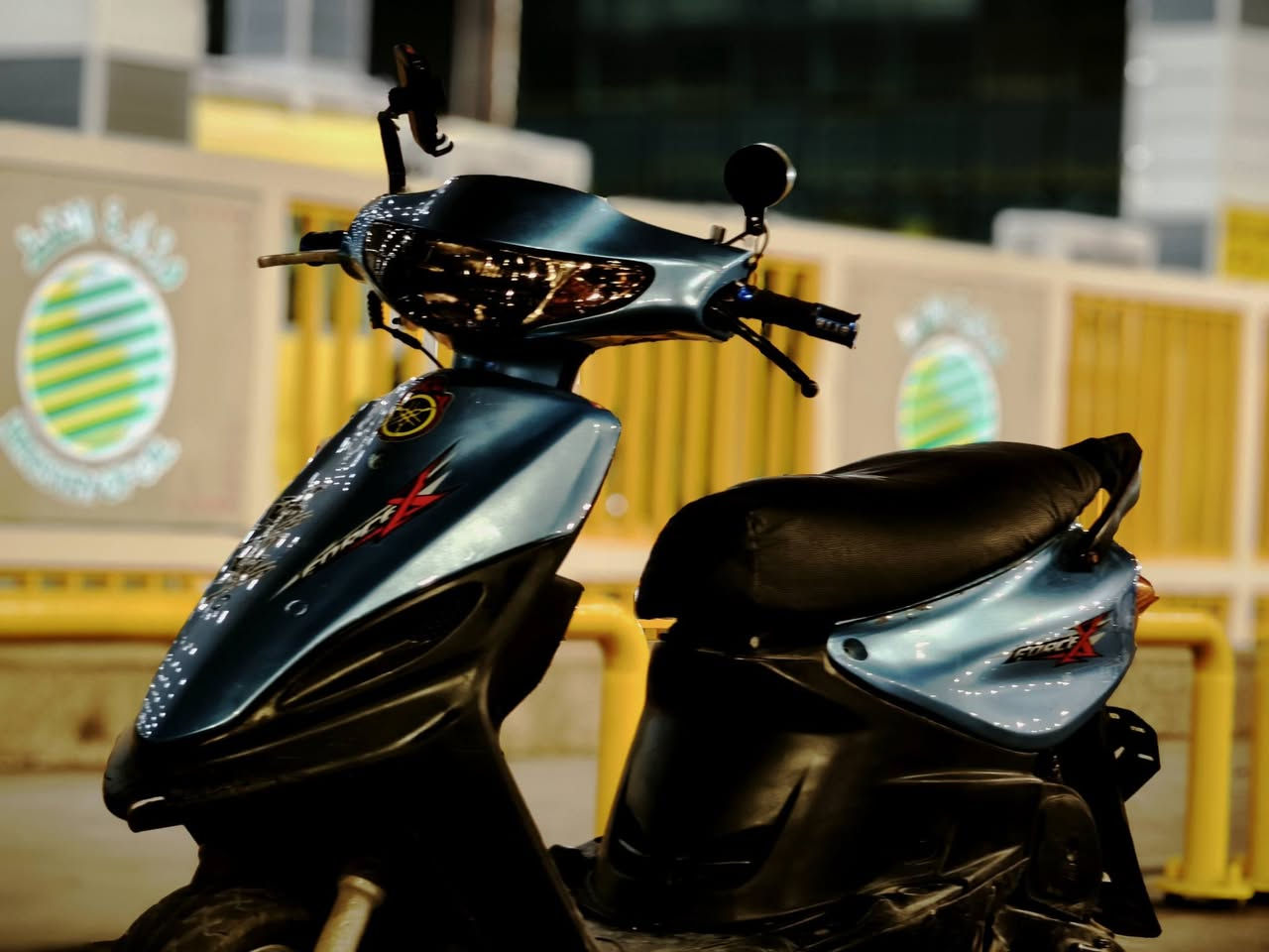 السلام عليكم 
ماكس قچمه للبيع 
بوشة 49 مكينة قوية 
شلعة ومعدل تشك الكاع 
ويل نجمه رياضي 
قبق فلاوين 
صالنصة FM 
سماعات mp3
نكره سلف وهندر 
يدات رياضي
قبق فلاوين برتقالي 
قاعدة رقم 
حاملة تليفون 
سبايدر رياضي الوحيد بالعراق مال قچمه
السعر ٤٥٠ وبيها مجال 
العنوان الشعب السريدات مقابيل الثعالبة 
الرقم ***********
متواجد واتساب
