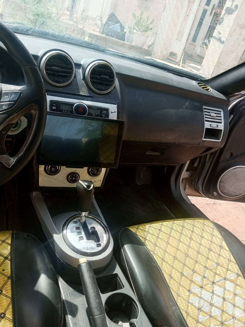 هونداي تك باب رياضي للبيع او مراوس ***********السعر 70بيه مجال موديل 8
