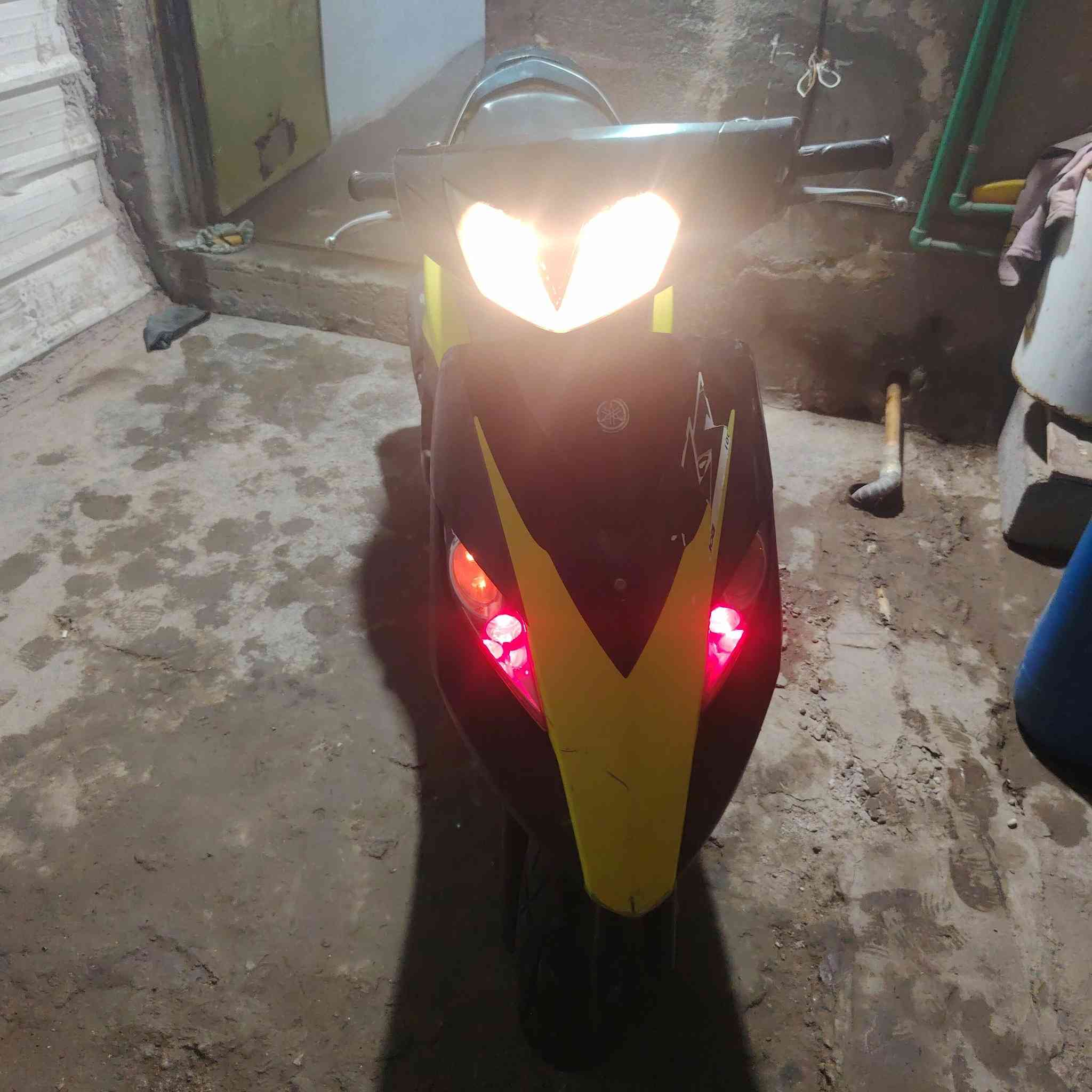 السلام عليكم ثعلب نضافه 85بل 100درجه كامله من كلشي بس ترايش يرادله السعر400اوبيه مجال العنوان الدوره رقم ***********
