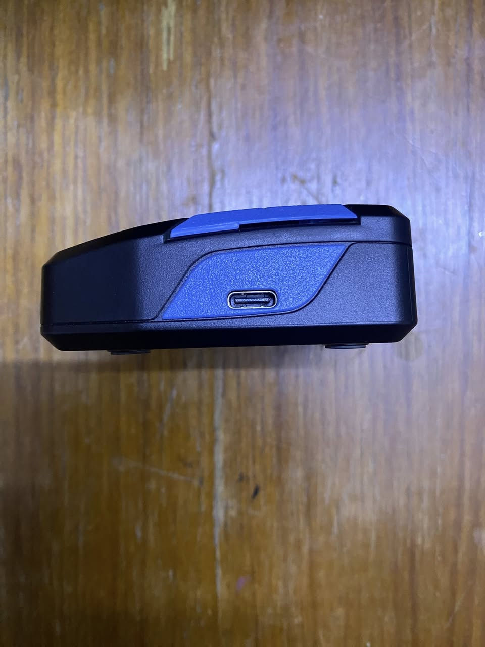 قطعة تحويل نظيفة كلش Cronus Zen CM00053-C كل قطعها كاملة بس العلبة مالتها مفقودة اما الكتلوك موجود اما باقي الاغراض كامله وسليمة تشتغل على PlayStation وxbox و وNintendoوpc
السعر 120 الف


**إذا كنت صاحب هذا الإعلان وتريد حذفه لأي سبب، رجاءا أرسل رسالة إلى الدعم الفني**