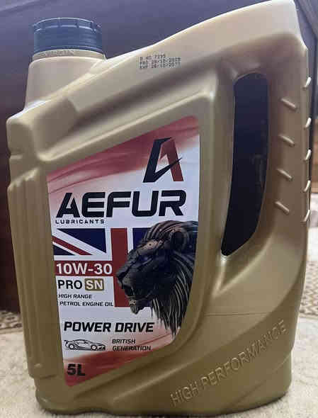 بسم الله الرحمن الرحيم
يتوفر زيوت ايفور الانجليزية المعتمده عاليه الجوده 
إضافات انجليزية 
ضمان 7000KM  حقيقي اقل كمية كارتون الكارتون 6دبات كل دبة 5لتر  للستفسار والحجز يرجى الاتصال 
***********واتساب ورقم هاتف
