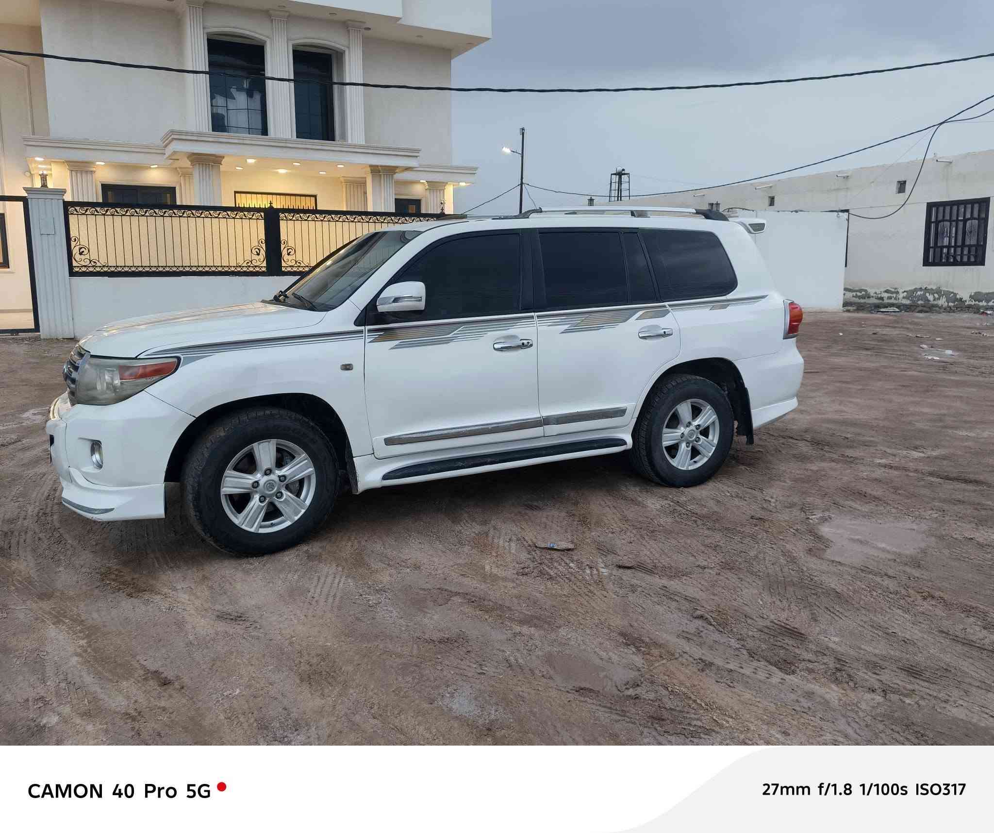 السلام عليكم
عيدكم مبارك 
لاندكروز 2011 ابيض رقم بغداد مداوي ثاني يوم
 سياره خير من الله بيه تجيه 
قطعتين تبريد 
ابيع كوم حديد الك مداور يمي 

المكان سماوه 
حي الحسين 
سعر خاص 

استفسار ***********
