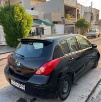 نيسان فيرسا • ٢٠١١ • رقم جديد