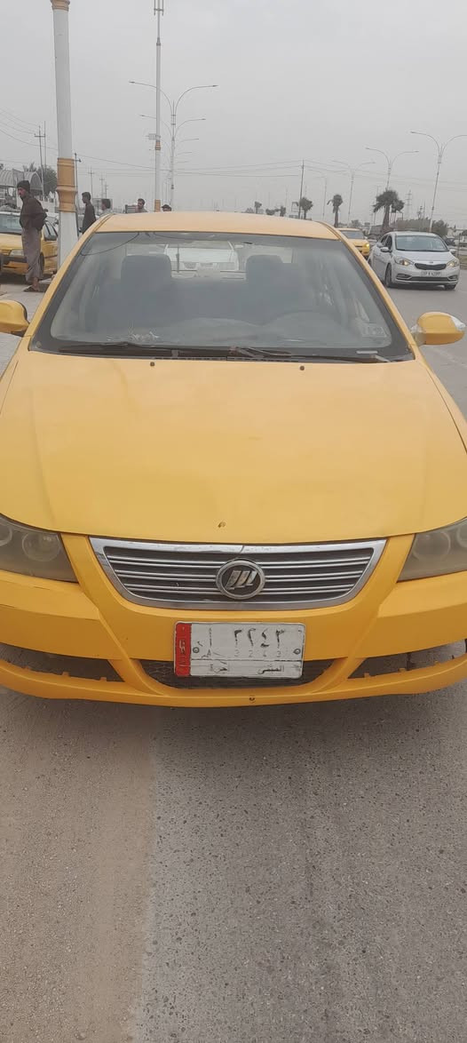 ليفان للبيع 2011محور كورلا القديم سنويه 2027مصفره السعر 38بيه مجال ‎0786 498 2749
